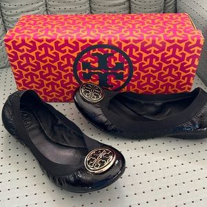 Worn One time. 6.5 women’s Tory Burch Ballerina Flat